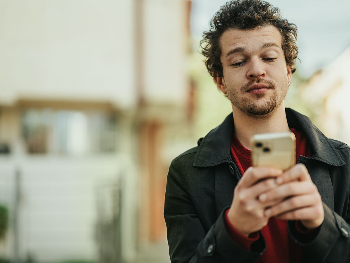 Kampania TikTok w branży rolniczej – czy warto? Eksperckie porównanie z Facebookiem